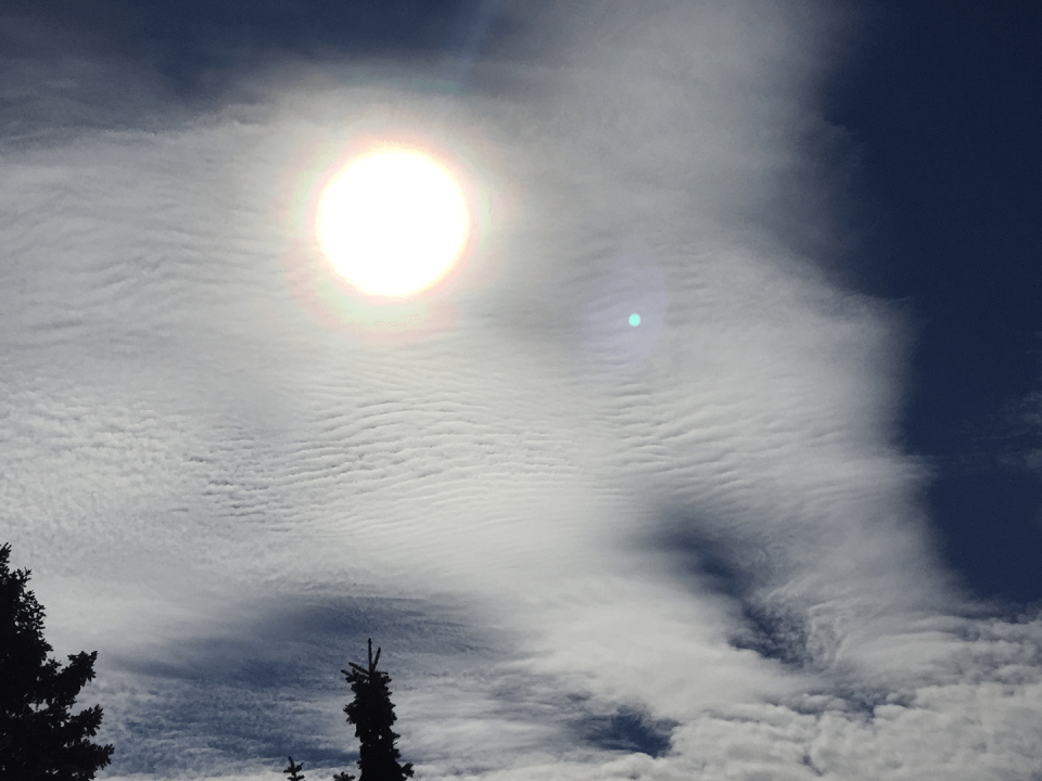 Frei im Kopf Jetzt Mond Wolken